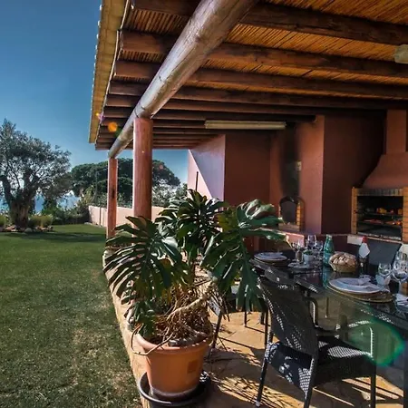 Mauri Luxe - Beautiful Beachfront Holiday home Albufeira