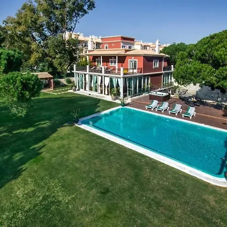 Mauri Luxe - Beautiful Beachfront Holiday home Albufeira