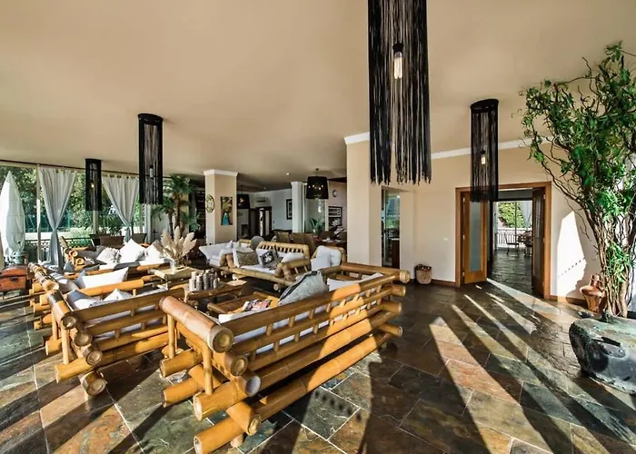 Mauri Luxe - Beautiful Beachfront Албуфейра