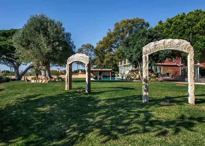 Mauri Luxe - Beautiful Beachfront Дом отдыха