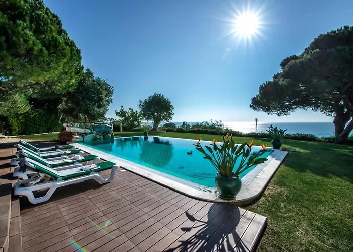 Mauri Luxe - Beautiful Beachfront Албуфейра