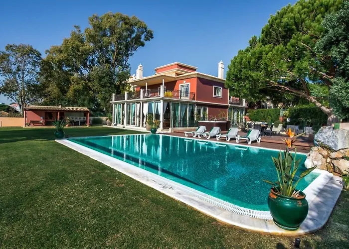 Mauri Luxe - Beautiful Beachfront Holiday home *
